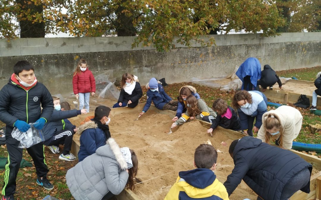 Chantier de fouilles : ouvert !