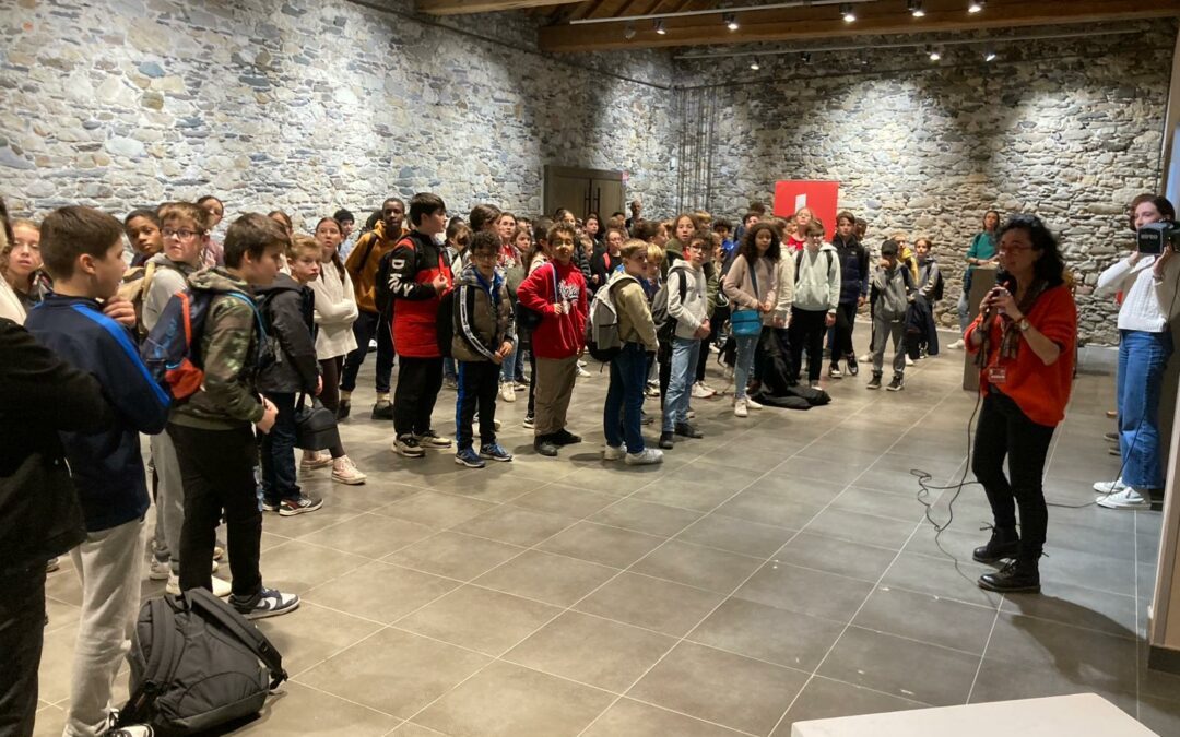 UN PARCOURS DE DÉCOUVERTE DE LA DANSE POUR DEUX CLASSES DE SIXIÈME